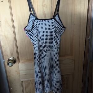 Women's nightgown - Size M with tag